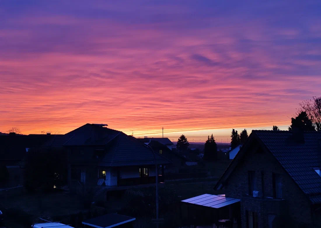 Abendrot über den Dächern